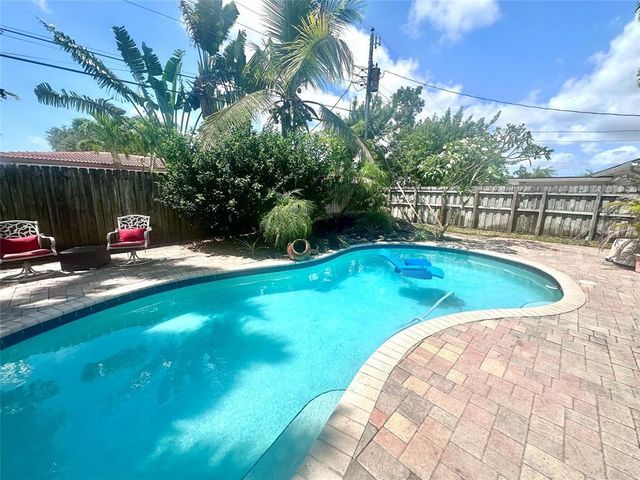 1400 NW 46th Street, Fort Lauderdale, FL 33309