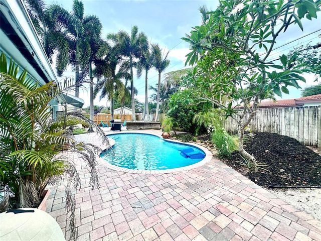 1400 NW 46th Street, Fort Lauderdale, FL 33309