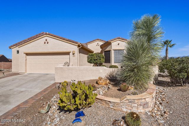 566 N Feke Court, Green Valley, AZ 85614