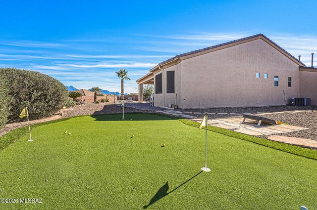566 N Feke Court, Green Valley, AZ 85614