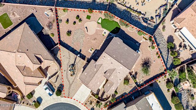 566 N Feke Court, Green Valley, AZ 85614