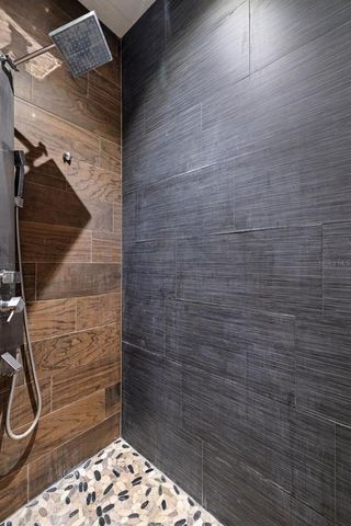 5533 ATLANTIC AVENUE N, St Petersburg, FL 33703