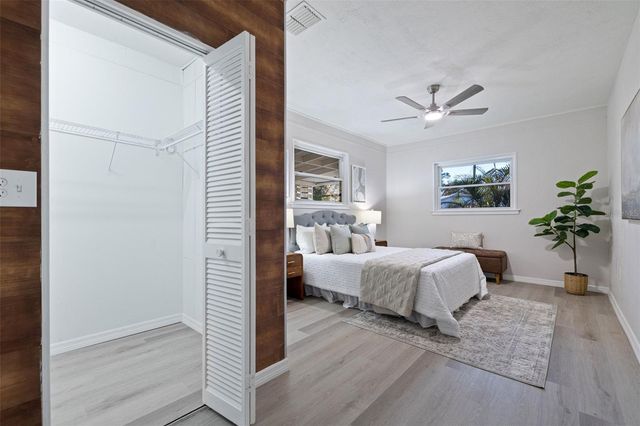 5533 ATLANTIC AVENUE N, St Petersburg, FL 33703