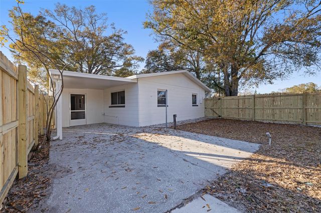 5533 ATLANTIC AVENUE N, St Petersburg, FL 33703