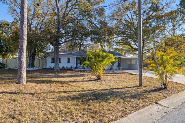 5533 ATLANTIC AVENUE N, St Petersburg, FL 33703