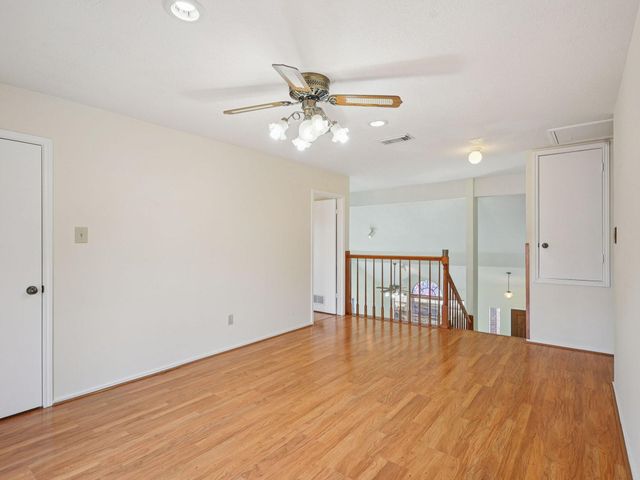 1313 Wildwood Drive, Deer Park, TX 77536