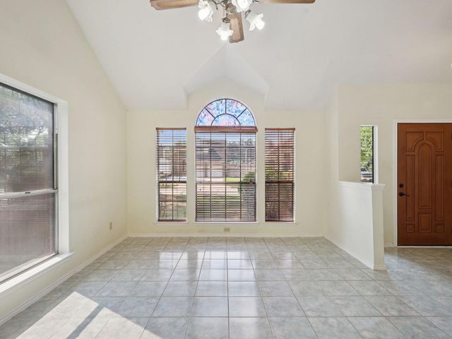 1313 Wildwood Drive, Deer Park, TX 77536