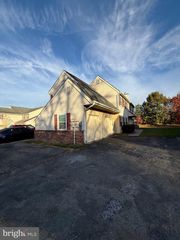 162 WILLOW TURN #B, Mount Laurel, NJ 08054