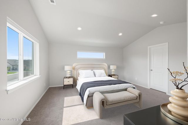 19626 E 3rd Ln, Greenacres, WA 99016