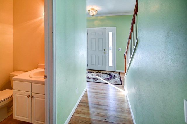 5708 Pembroke Drive, Fitchburg, WI 53711