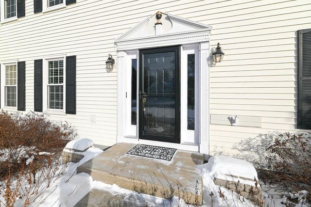 5708 Pembroke Drive, Fitchburg, WI 53711