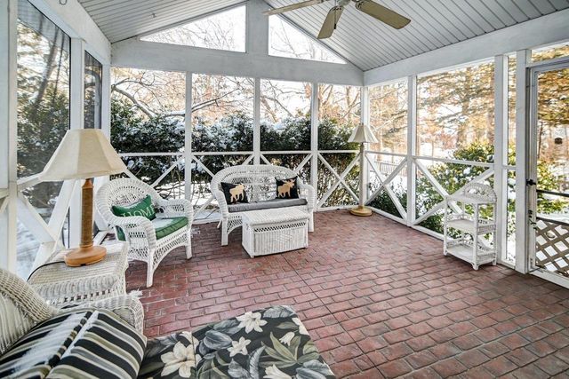 5708 Pembroke Drive, Fitchburg, WI 53711