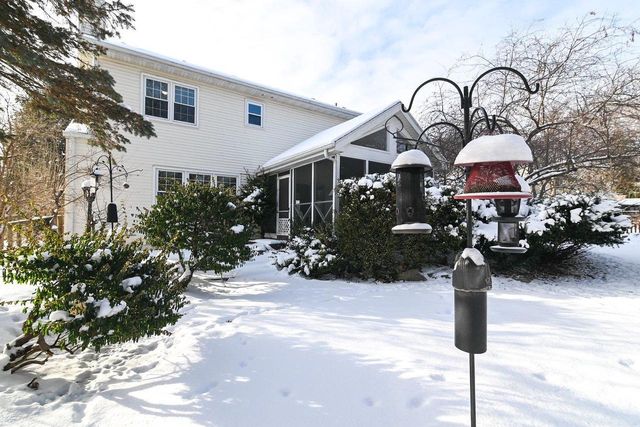 5708 Pembroke Drive, Fitchburg, WI 53711