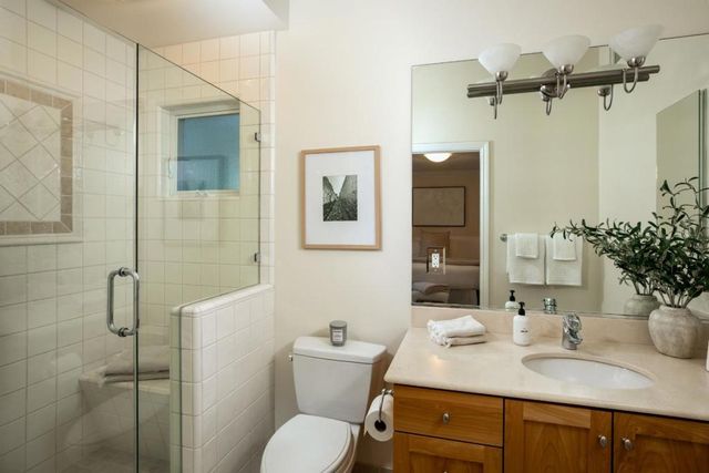 1250 Montclaire Way, Los Altos, CA 94024