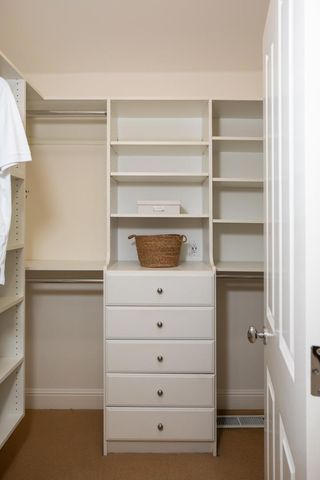 1250 Montclaire Way, Los Altos, CA 94024