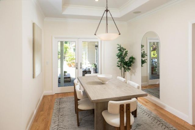 1250 Montclaire Way, Los Altos, CA 94024