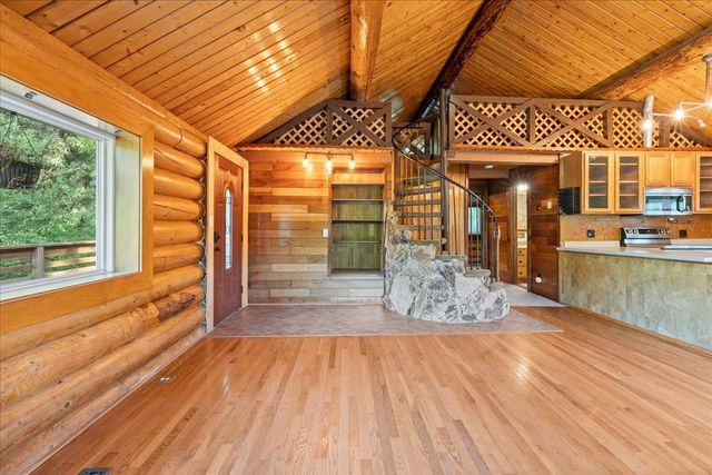 850 RISSE ROAD, Fairbanks, AK 99712
