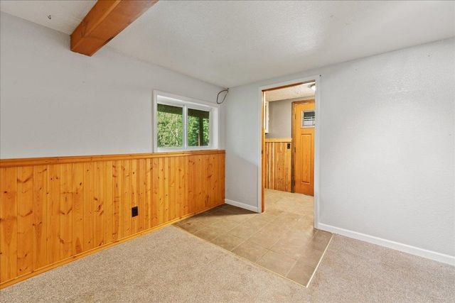 850 RISSE ROAD, Fairbanks, AK 99712