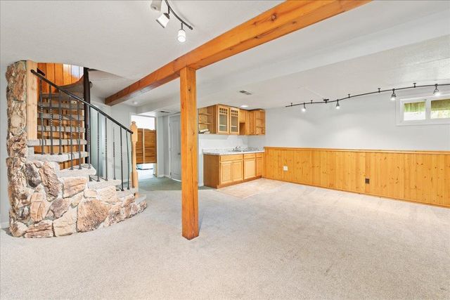 850 RISSE ROAD, Fairbanks, AK 99712