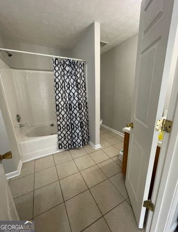 828 Tradd Court, Stone Mountain, GA 30087