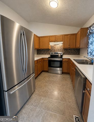 828 Tradd Court, Stone Mountain, GA 30087