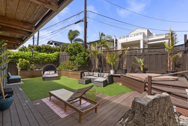 5615 Beaumont Avenue, La Jolla, CA 92037