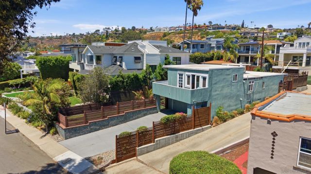 5615 Beaumont Avenue, La Jolla, CA 92037