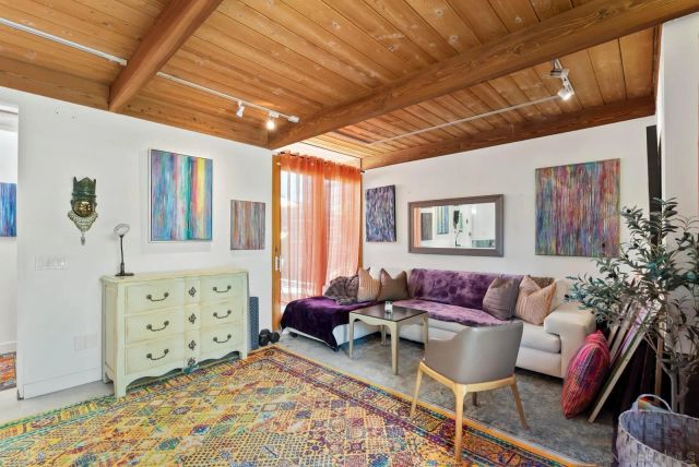5615 Beaumont Avenue, La Jolla, CA 92037