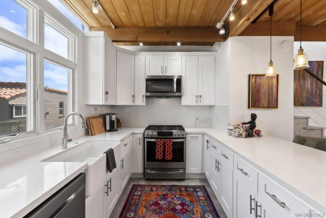 5615 Beaumont Avenue, La Jolla, CA 92037