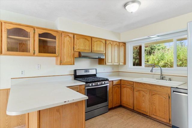 430 Ashland Street, Ashland, OR 97520