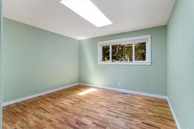 430 Ashland Street, Ashland, OR 97520
