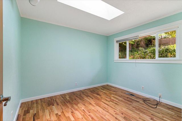 430 Ashland Street, Ashland, OR 97520