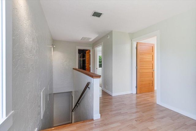 430 Ashland Street, Ashland, OR 97520