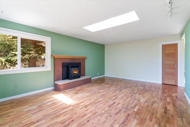430 Ashland Street, Ashland, OR 97520