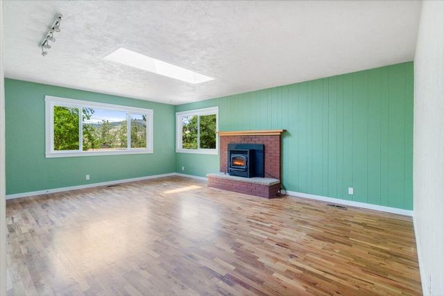 430 Ashland Street, Ashland, OR 97520