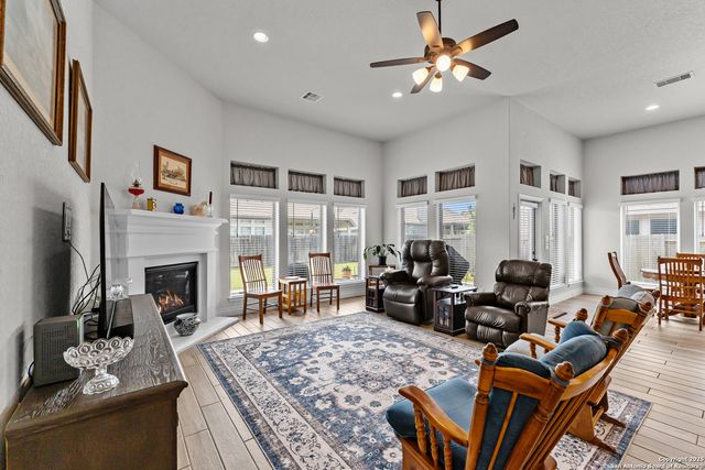 2965 GROVE WAY, Seguin, TX 78155