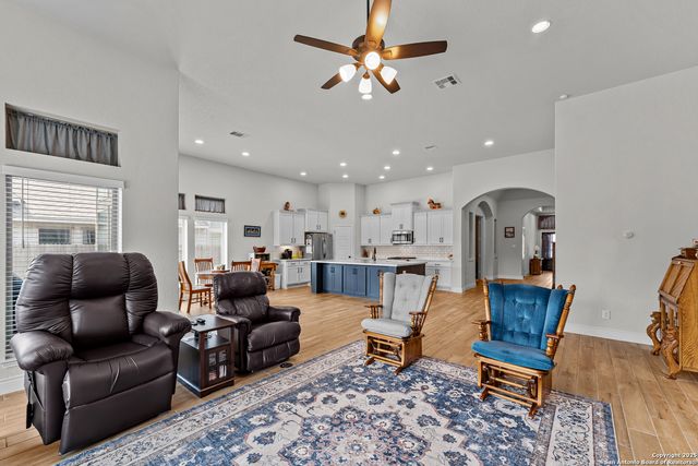 2965 GROVE WAY, Seguin, TX 78155