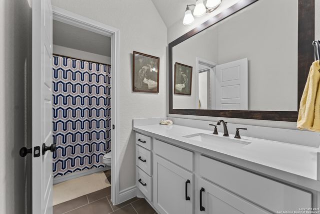 2965 GROVE WAY, Seguin, TX 78155