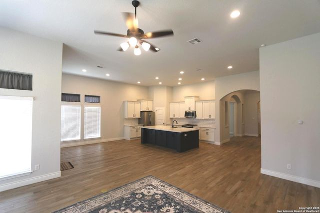 2965 GROVE WAY, Seguin, TX 78155