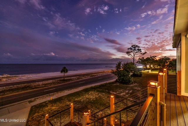 790 W Beach Boulevard, Long Beach, MS 39560