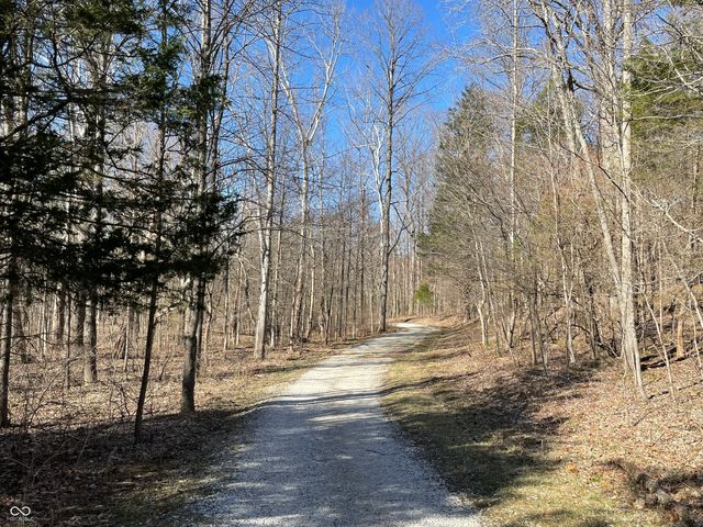 7899 N Briarhopper Road, Monrovia, IN 46157