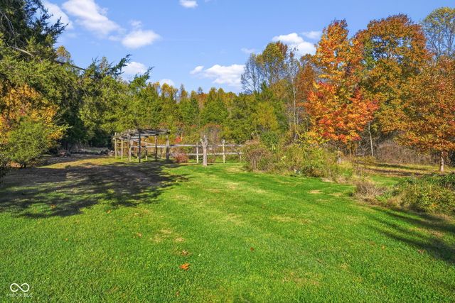 7899 N Briarhopper Road, Monrovia, IN 46157