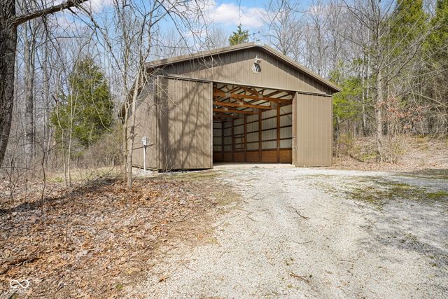 7899 N Briarhopper Road, Monrovia, IN 46157