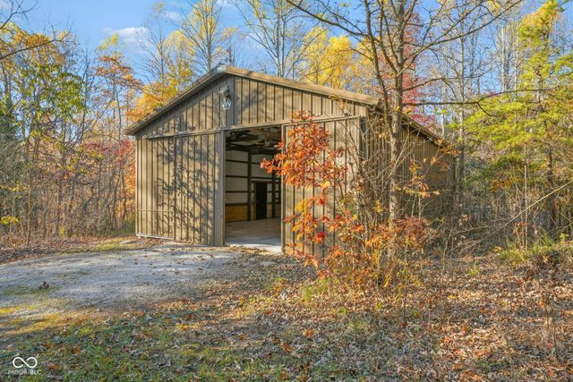 7899 N Briarhopper Road, Monrovia, IN 46157