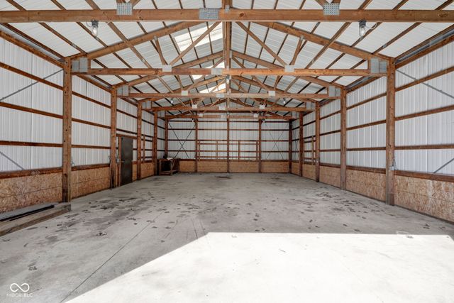 7899 N Briarhopper Road, Monrovia, IN 46157