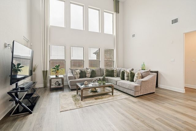 852 Vineyard Way, Forney, TX 75126