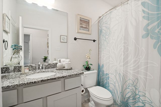 852 Vineyard Way, Forney, TX 75126