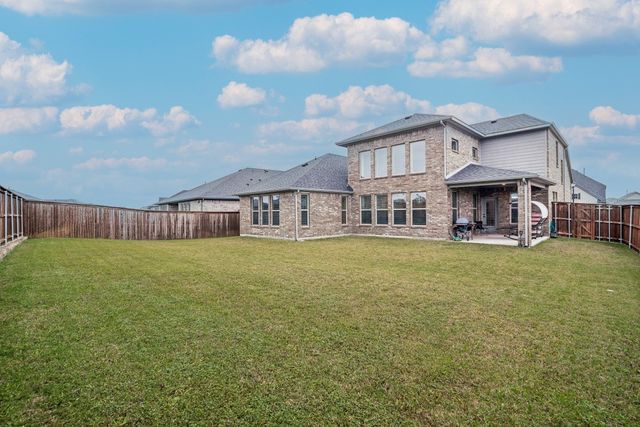 852 Vineyard Way, Forney, TX 75126