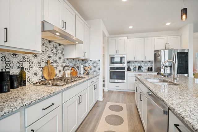 852 Vineyard Way, Forney, TX 75126