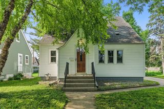 1032 Scheffer Avenue, Saint Paul, MN 55102